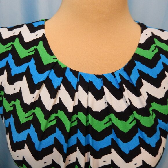 Calvin Klein Green/Blue/White/Black Pleated Neck Sleeveless Career Top Small EUC - Picture 7 of 12